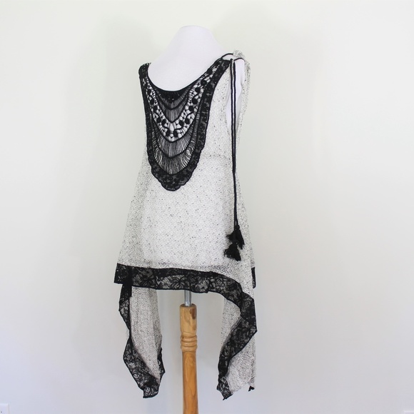 New RYU Tassel Black Lace Cream Asymmetrical Top - Picture 6 of 8